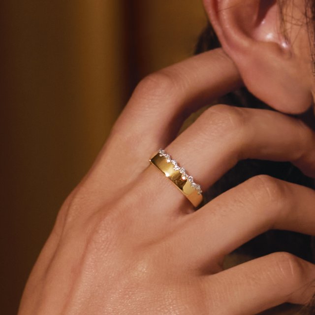 14K Yellow Gold and Diamond Sierra Nevada Ring