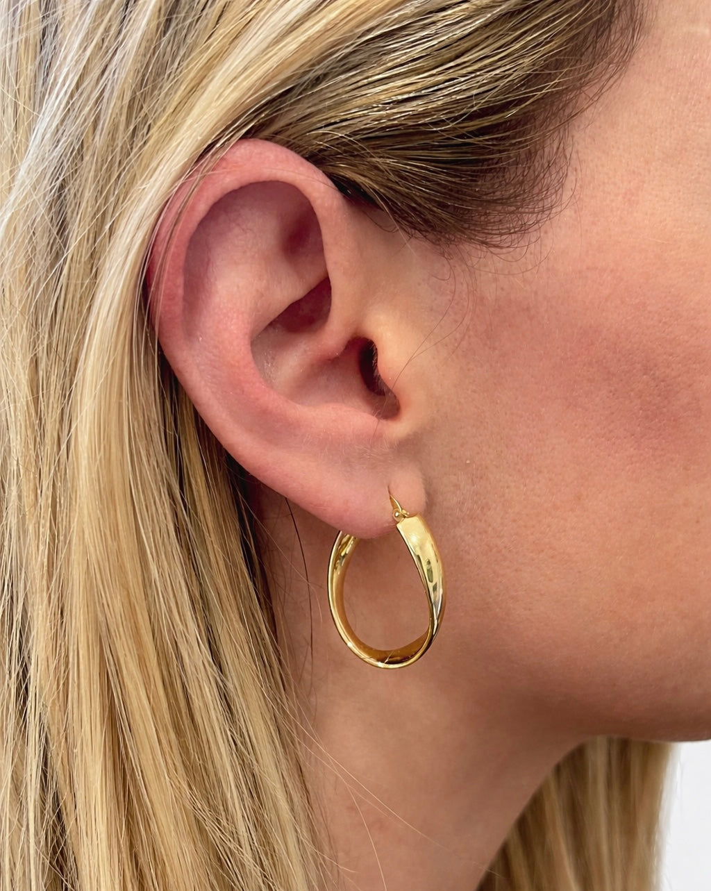 14K Yellow Gold Oval Wave Hoops